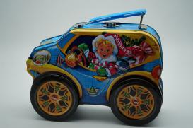 car shape tin box